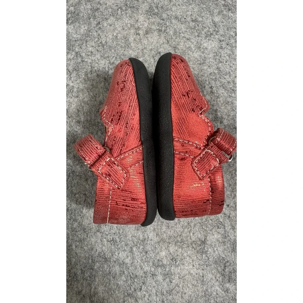 See Kai Run Susie (First Walker) Red Patent Shoes - Size 4 Mary Janes